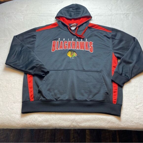 NHL Chicago Blackhawks Black and Red Hoodie Size XL - Picture 1 of 10